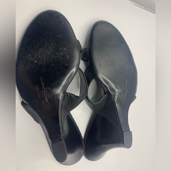 Authentic Salavatore Ferragamo Shoes - Size 11 - Picture 2 of 10
